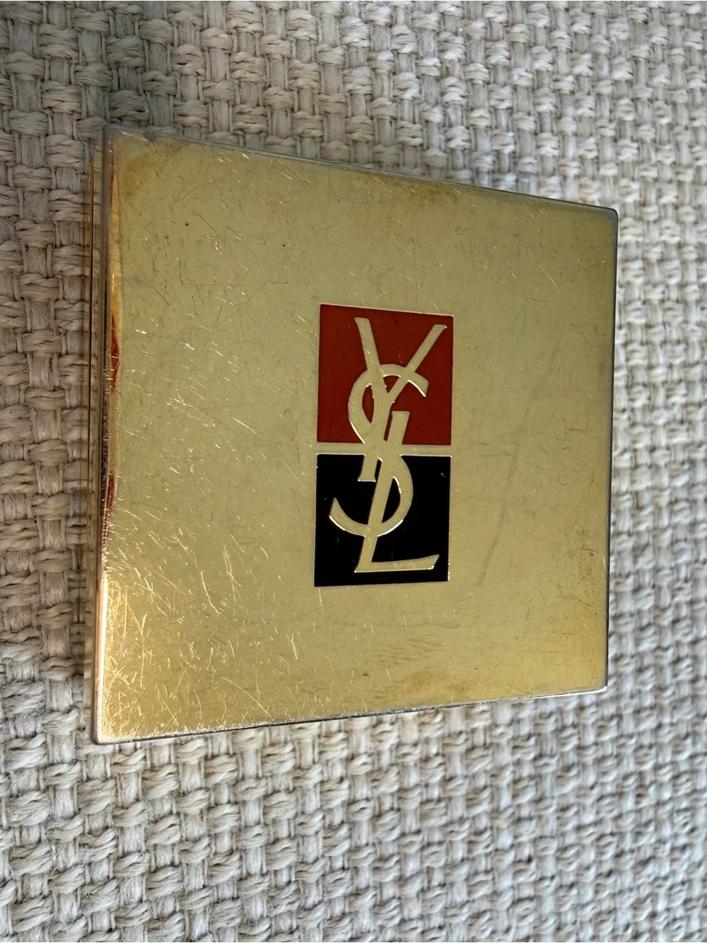 Yves Saint Laurent Gold Compact Eye Shadow Ombré Solo